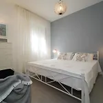 Acquamarina 4 Pax By Villasretreats Porto Venere